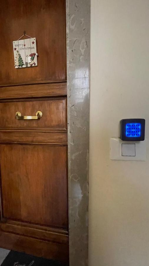 Guest House Kinga Cavour Florence Ngoại thất bức ảnh