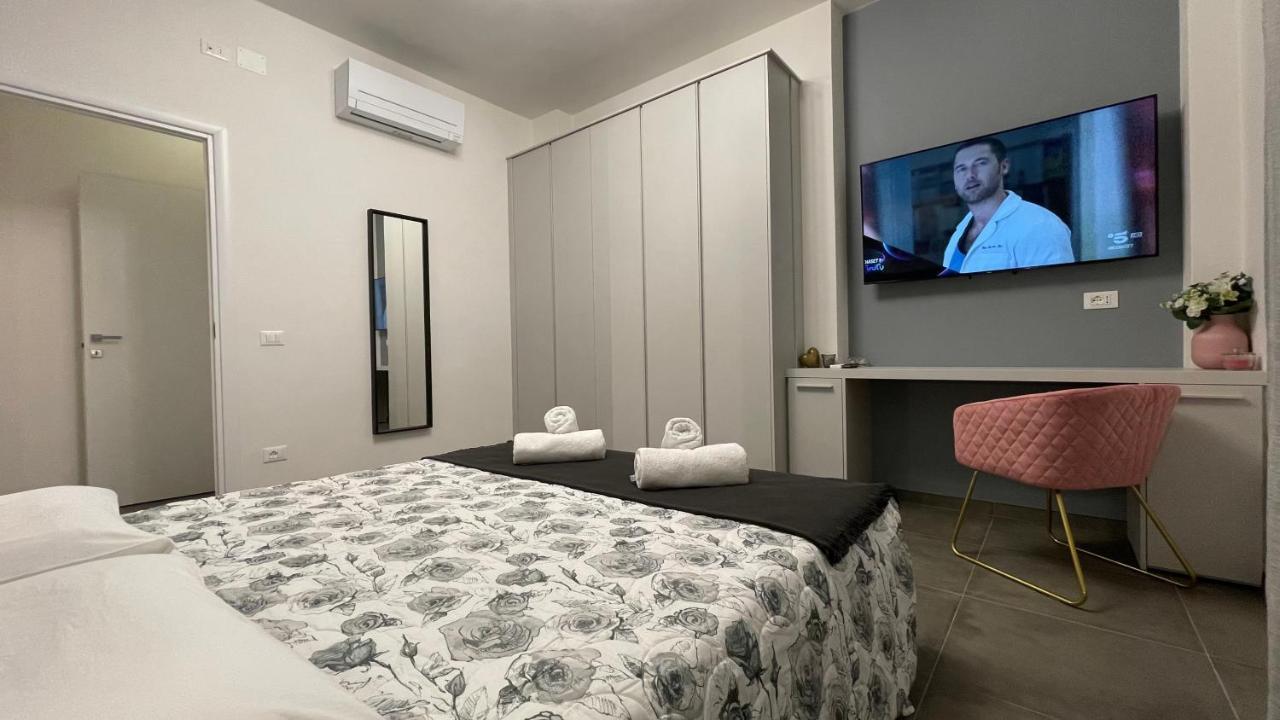 Guest House Kinga Cavour Florence Ngoại thất bức ảnh