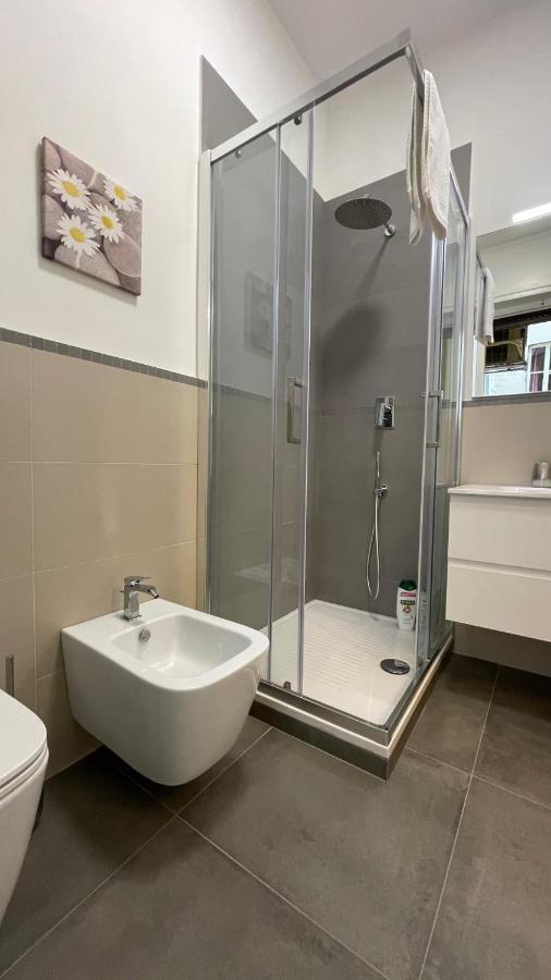 Guest House Kinga Cavour Florence Ngoại thất bức ảnh