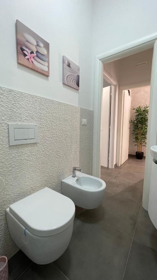 Guest House Kinga Cavour Florence Ngoại thất bức ảnh