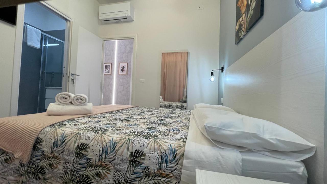 Guest House Kinga Cavour Florence Ngoại thất bức ảnh